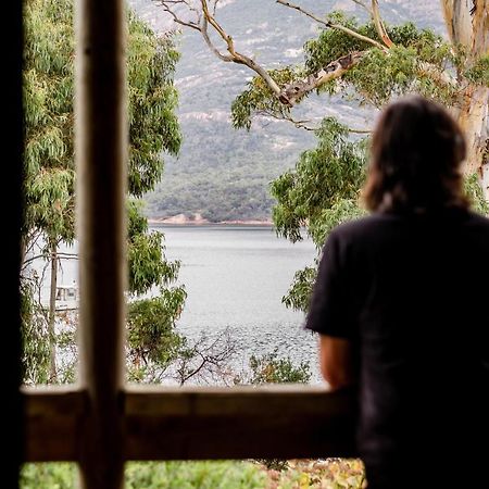 Freycinet Cottage 1 - Bluestone Коулс Бей Екстериор снимка